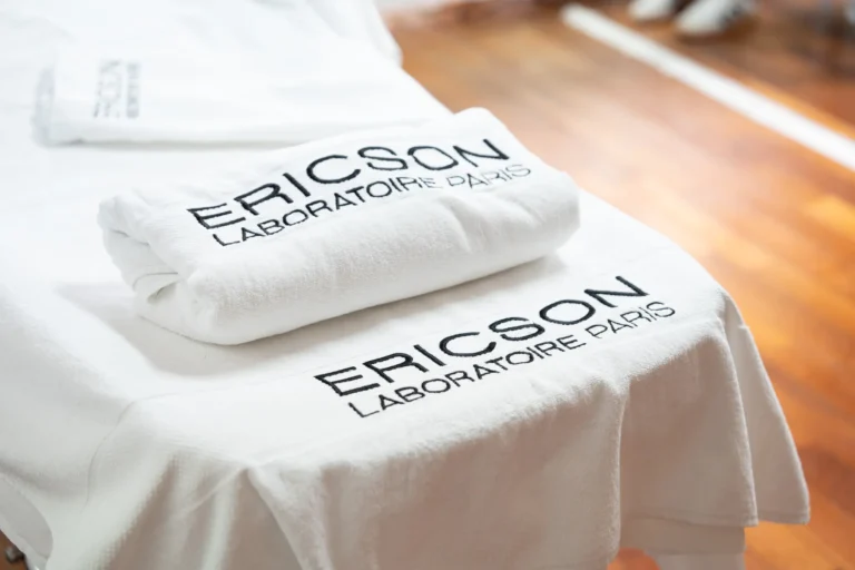 Ericson Laboratoire V-Contour Lift